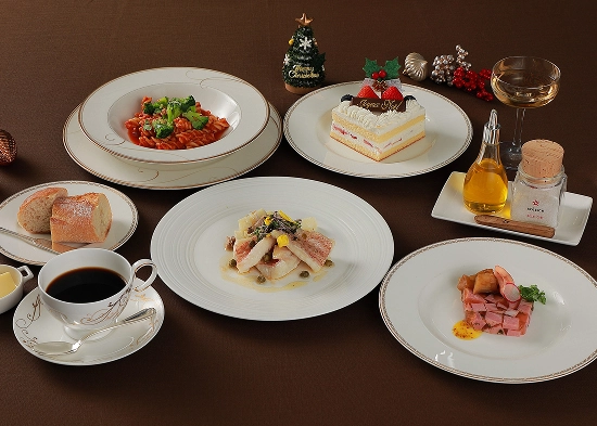 アーリークリスマスのイタリアン料理のイメージ