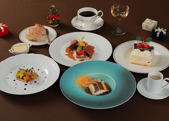 アーリークリスマスのフレンチ料理のイメージ