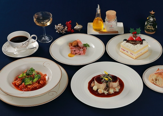 アーリークリスマスのイタリアン料理のイメージ