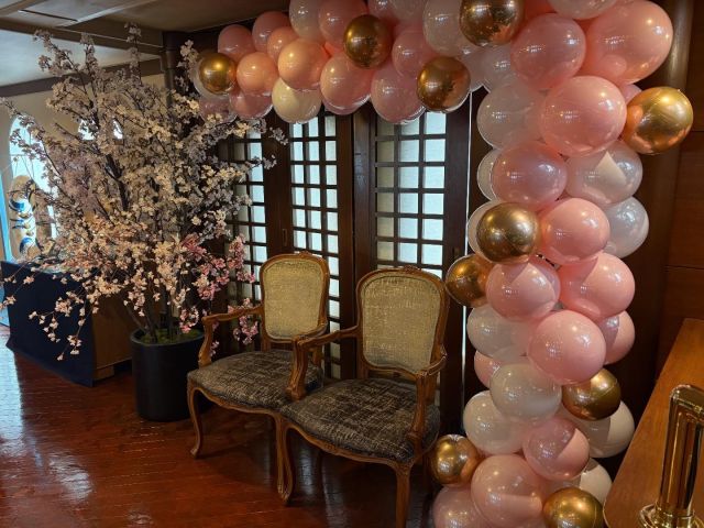 🌸桜の季節がやってきました🌸

船内、待合所は桜の木やバルーンで彩られました！
春の訪れを感じながら、特別なひとときをお楽しみください🛳️

待合所には桜の付箋に願い事を書いて貼ると満開の桜が完成するパネルも👀
皆さまの希望で満開の桜を咲かせましょう☺️

皆さまのご乗船お待ちしております🌸

#桜#クルージング#シンフォニークルーズ#東京観光